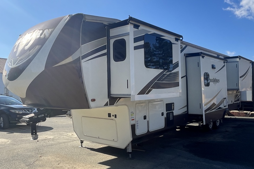 2017 AB BigHorn - Image 3