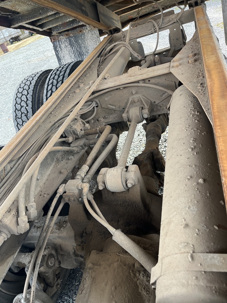 1998 GMC C8500 - view 15 of 19