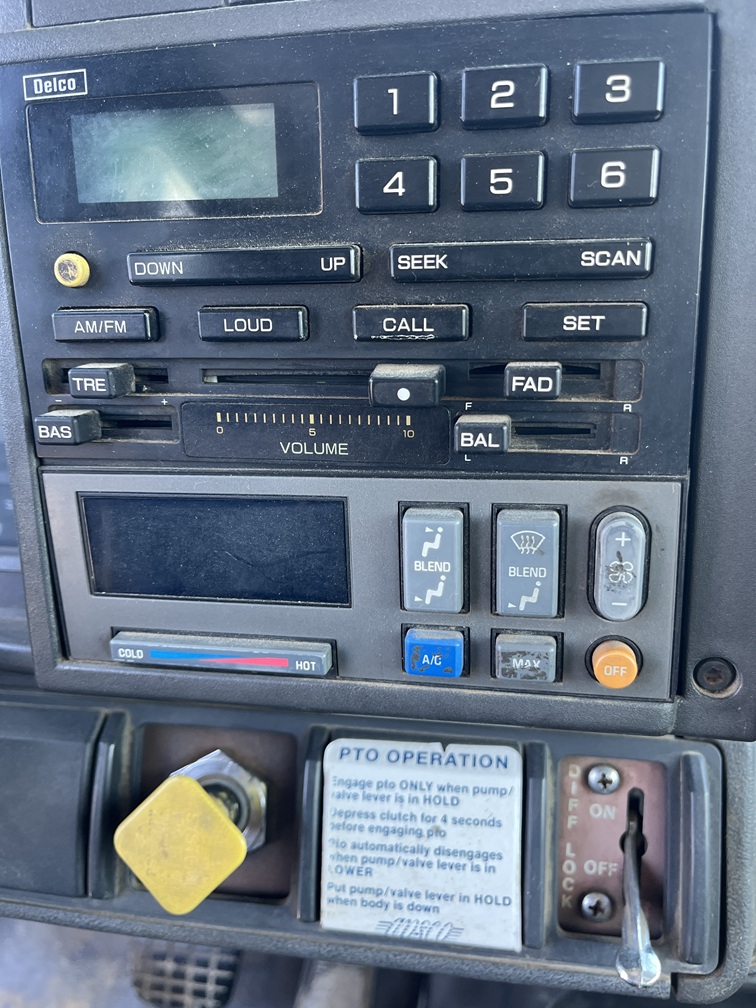 1998 GMC C8500 - view 13 of 19