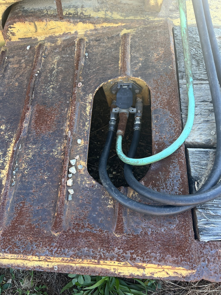 2003 WITZCO Challenger - Image 14