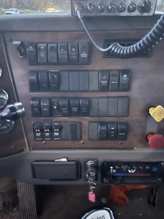 2000 WESTERN STAR 4900 - Image 17