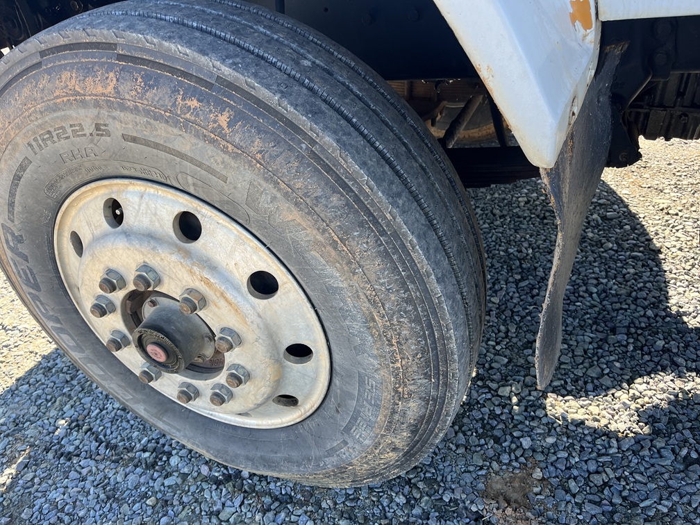 1993 FORD l-9000 - Image 13