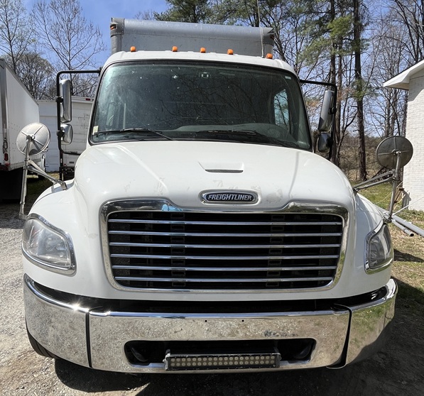 2022 FREIGHTLINER M2 - view 3 of 20