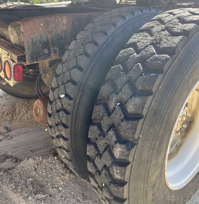 1988 FORD LTL-9000 - view 8 of 13