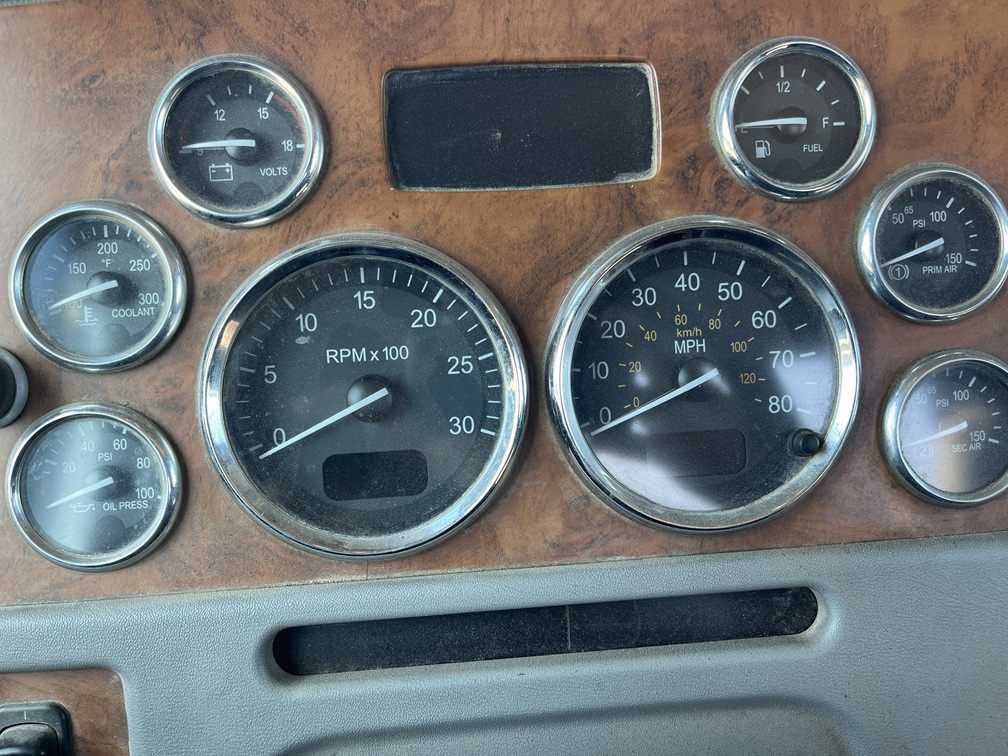 2007 PETERBILT 386 - view 17 of 20