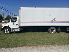 2006 FREIGHTLINER M2 106 - Image 3