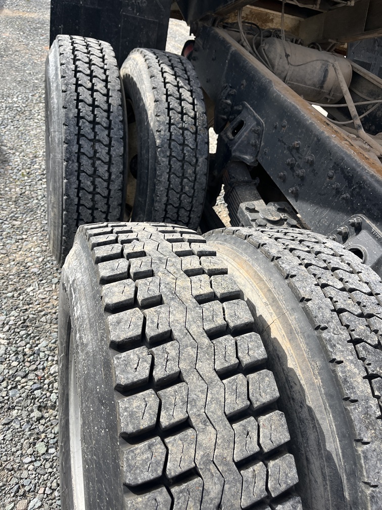 1996 CHEVROLET C7 - Image 18