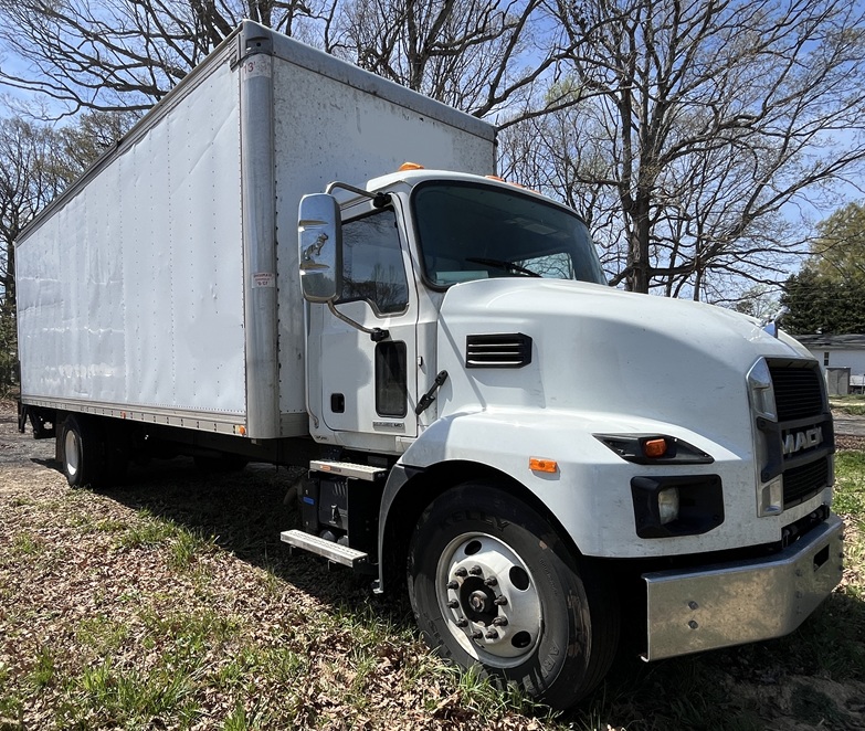 2024 MACK - view 4 of 19