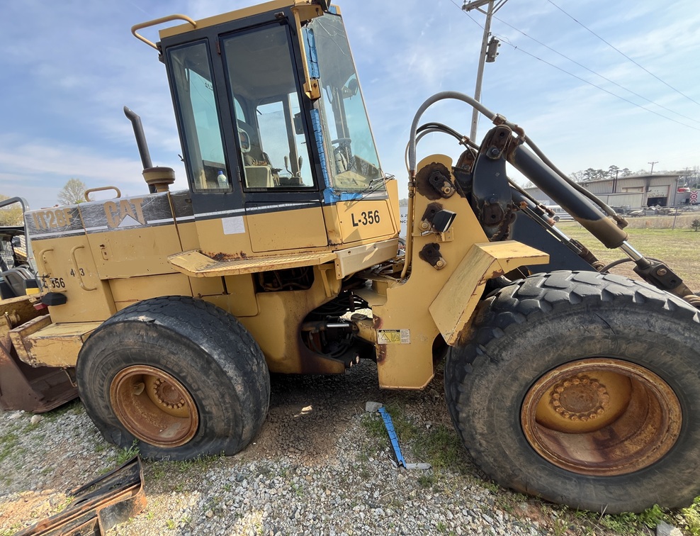 1995 CATERPILLAR IT 28F - view 1 of 14