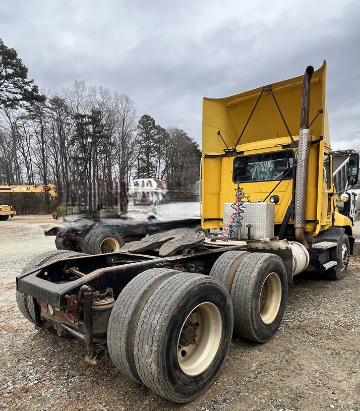 2009 MACK CXU 613 - view 6 of 20