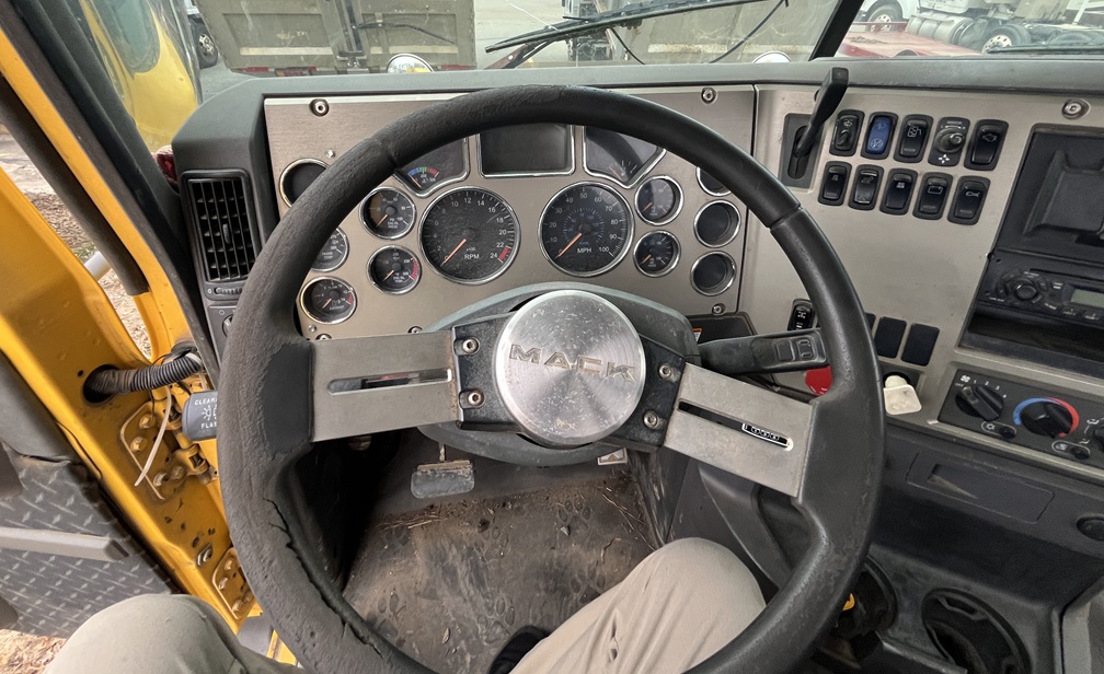 2009 MACK CXU 613 - view 15 of 20