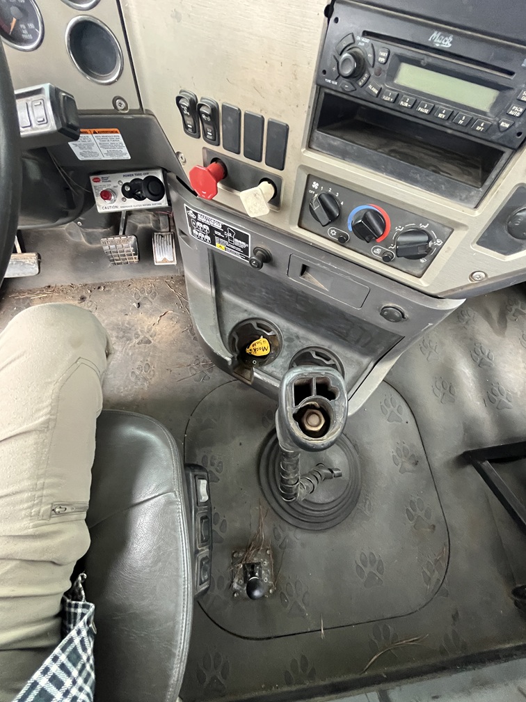 2009 MACK CXU 613 - view 18 of 20