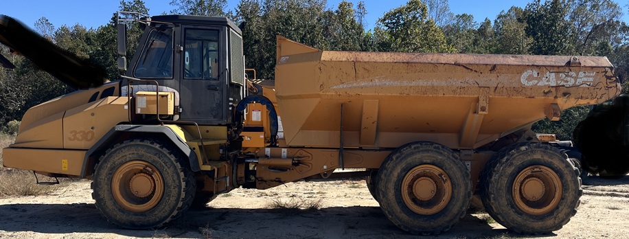 2004 CASE 330 - Image 5