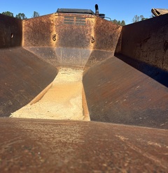 2004 CASE 330 - Image 17