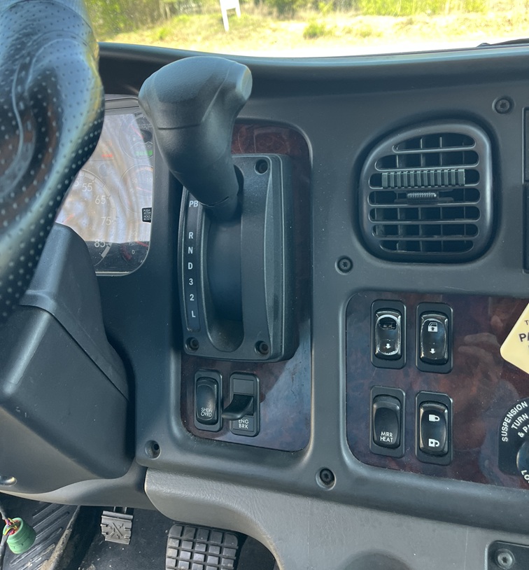 2022 FREIGHTLINER M2 - view 12 of 18