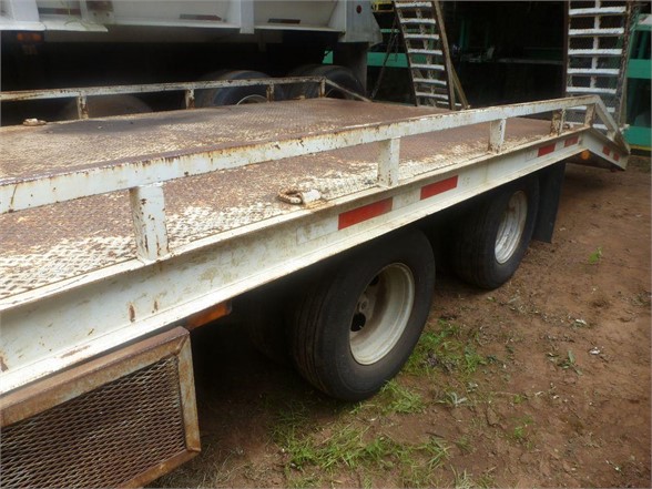 2002 J ROD 26' x 96 - view 3 of 8