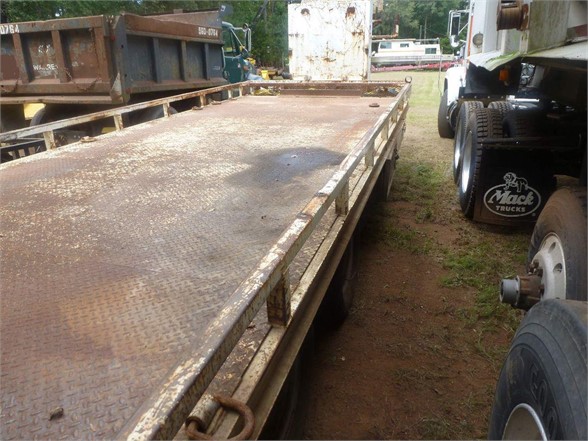 2002 J ROD 26' x 96 - view 1 of 8